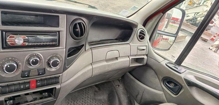 IVECO 35C13 BENNE SIMPLE CABINE COFFRE  DG-007-CN