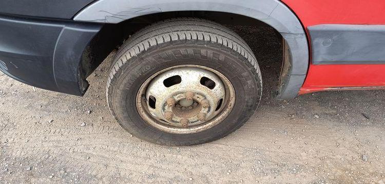 IVECO 35C13 BENNE SIMPLE CABINE COFFRE  DG-007-CN