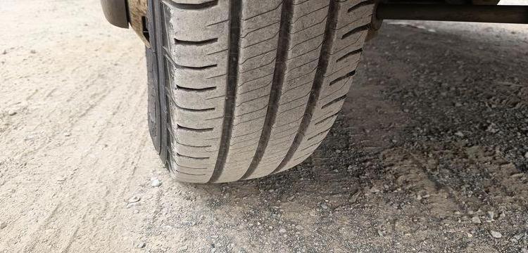 IVECO 35C13 BENNE SIMPLE CABINE COFFRE  DG-007-CN