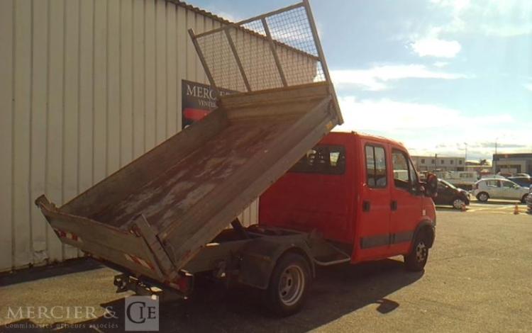 IVECO 35C13 BENNE DOUBLE CABINE ROUGE DG-522-CM