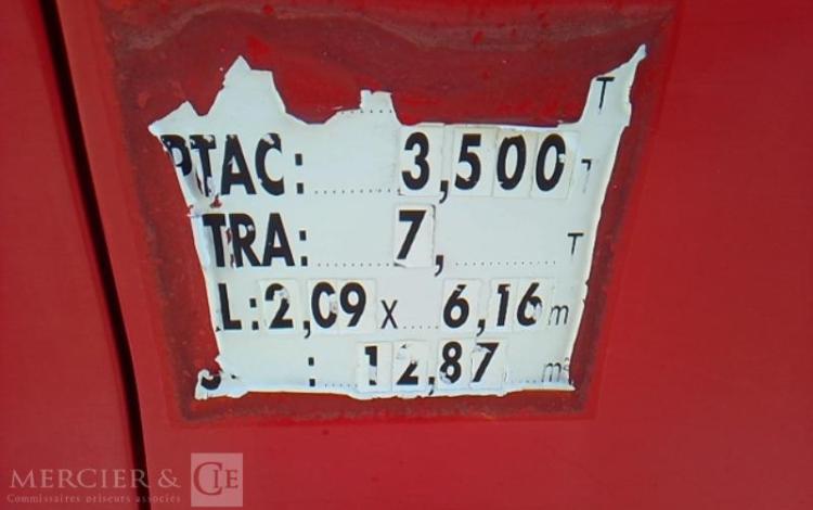 IVECO 35C13 BENNE DOUBLE CABINE ROUGE DG-522-CM