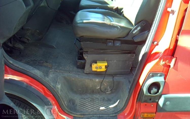 IVECO 35C13 BENNE DOUBLE CABINE ROUGE DG-522-CM