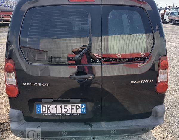 PEUGEOT PARTNER CABINE APPROFONDIE 1.6 HDI 90 121L2 NOIR DK-115-FP