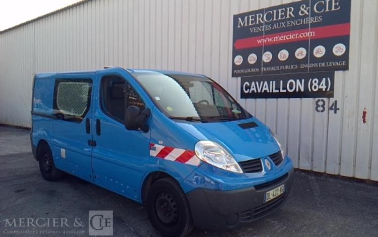 RENAULT TRAFIC II  DL-423-VG