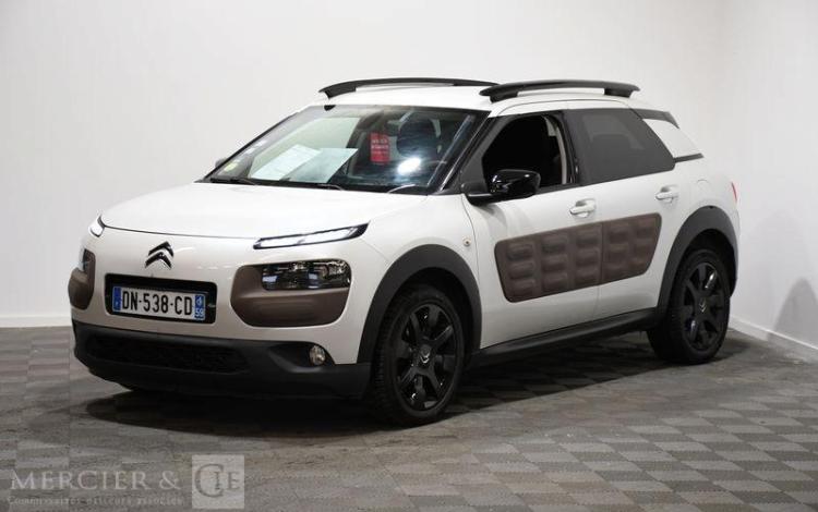 CITROEN C4 CACTUS 1.6 BLUEHDI 100 SHINE EDITION BLANC DN-538-CD