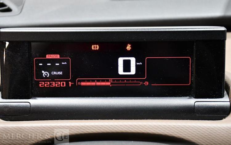CITROEN C4 CACTUS 1.6 BLUEHDI 100 SHINE EDITION BLANC DN-538-CD