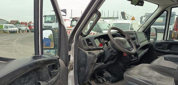 IVECO 35C15  BENNE DOUBLE CABINE  DQ-269-EV