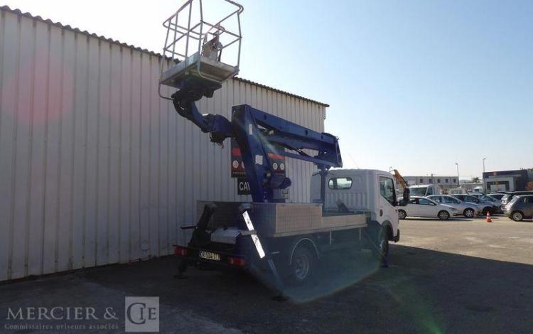RENAULT MAXITY NACELLE SUR VL 19M  DR-504-TL