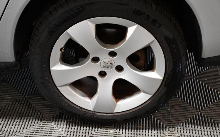 PEUGEOT 3008 1.6 HDI 110 ACTIVE  DS-177-EC