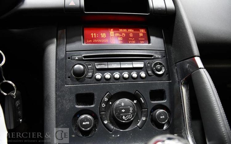 PEUGEOT 3008 1.6 HDI 110 ACTIVE  DS-177-EC