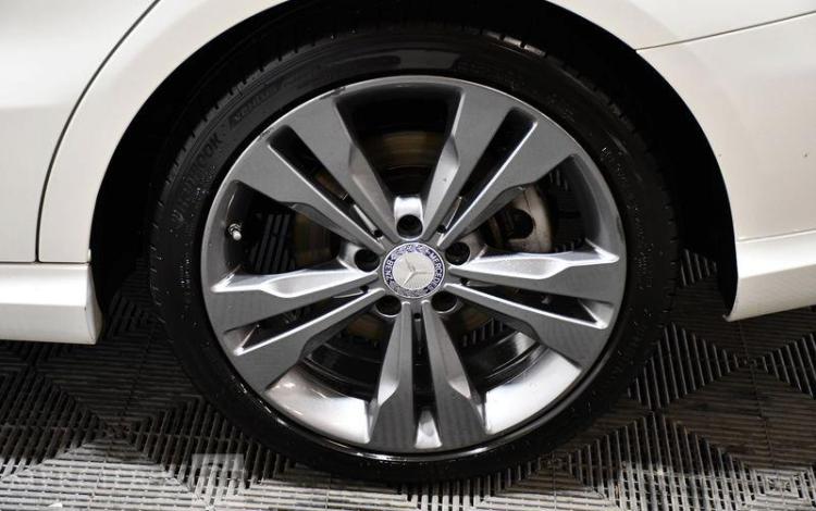 MERCEDES CLA 180 CDI SENSATION BLANC DS-318-AG