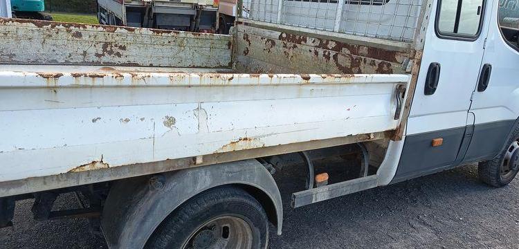 IVECO 35C DOUBLE CABINE BENNE  DV-824-LQ
