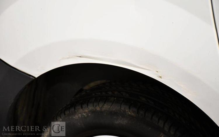 RENAULT KANGOO BLANC DV-838-YP