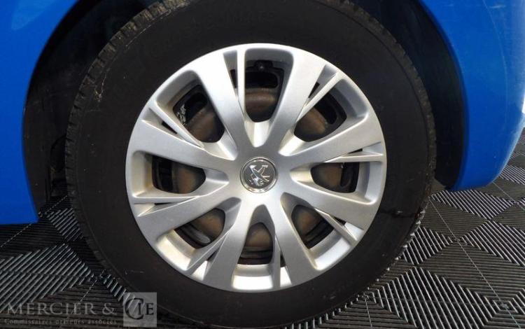 PEUGEOT 208 HDI  DW-692-VF