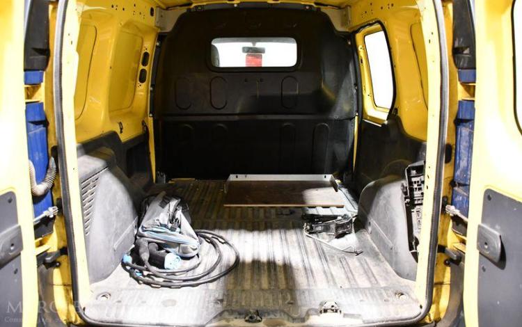 RENAULT KANGOO ZE JAUNE DX-097-RW