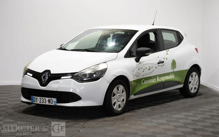 RENAULT CLIO BLANC DY-233-WD