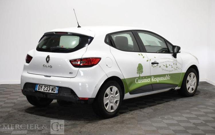 RENAULT CLIO BLANC DY-233-WD