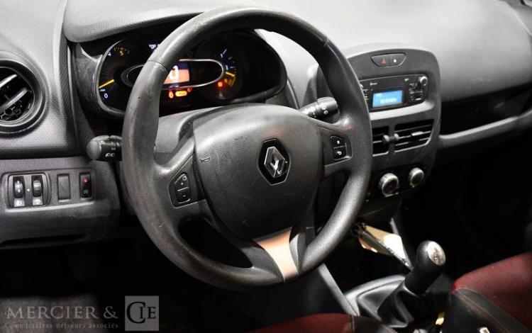 RENAULT CLIO BLANC DY-233-WD