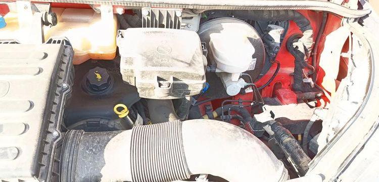 IVECO DAILY 35C – CAMION BENNE SIMPLE CAB COFFRE  DY-566-WL