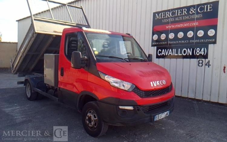IVECO 35C13  BENNE SIMPLE CAB COFFRE  EB-977-AW