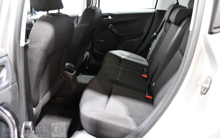 PEUGEOT 208 1,2 PURETECH 80 ACTIVE 5PTS GRIS EC-276-MK