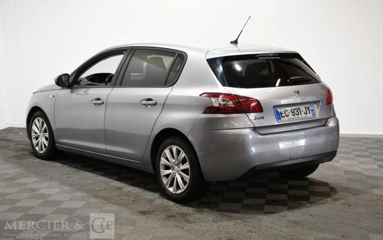 PEUGEOT 308 1,6 BLUEHDI 100 STYLE S&S GRIS EC-931-JY