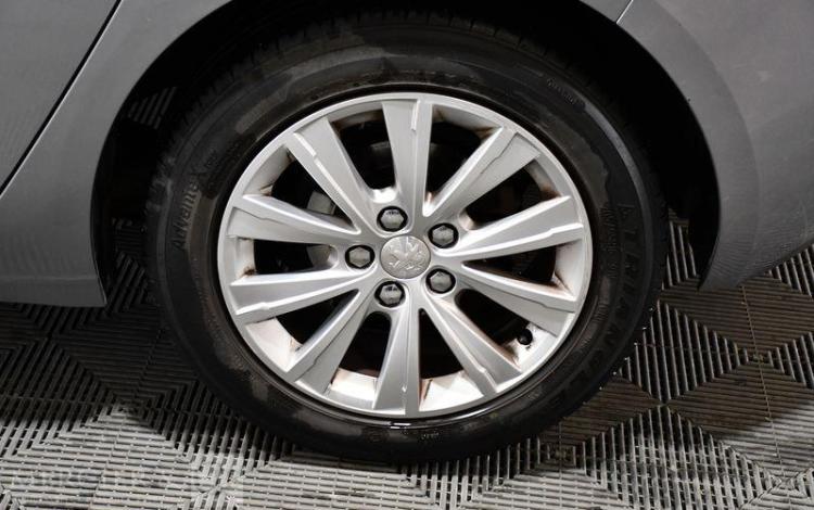 PEUGEOT 308 1,6 BLUEHDI 100 STYLE S&S GRIS EC-931-JY