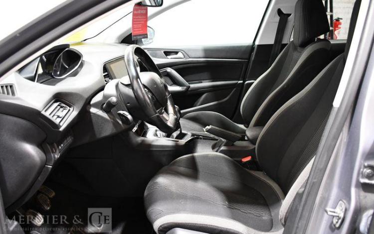 PEUGEOT 308 1,6 BLUEHDI 100 STYLE S&S GRIS EC-931-JY