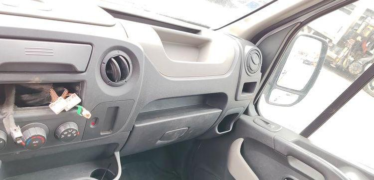 RENAULT MASTER  AVEC NACELLE 12 A  14 M  ED-226-WC