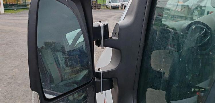 RENAULT MASTER  AVEC NACELLE 12 A  14 M  ED-226-WC
