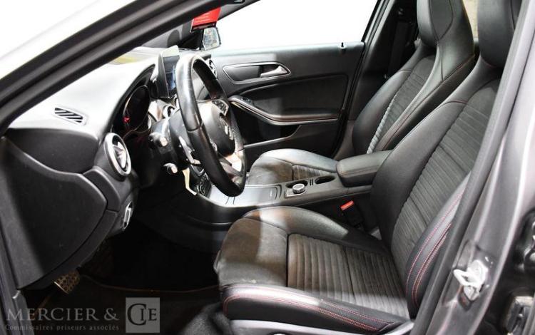 MERCEDES CLASSE GLA  EF-069-LE
