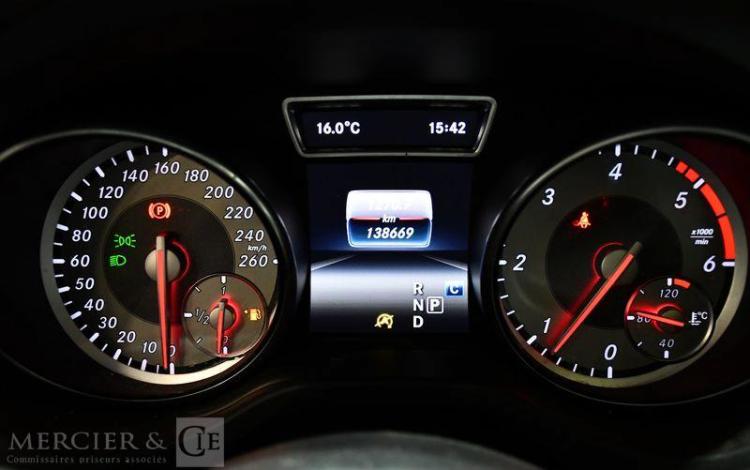 MERCEDES CLASSE GLA  EF-069-LE