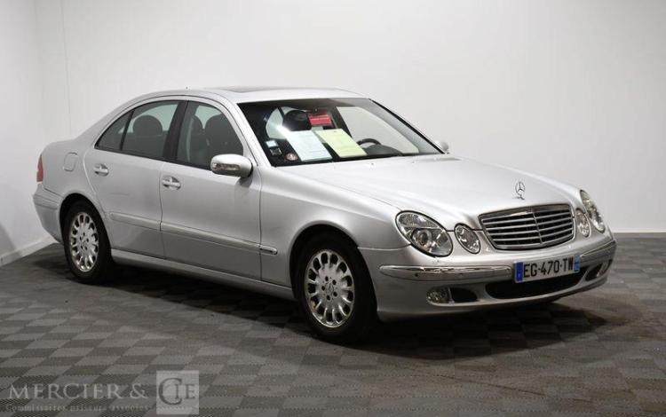 MERCEDES CLASSE E 2,2 220 CDI 150 ELEGANCE BVA GRIS EG-470-TW