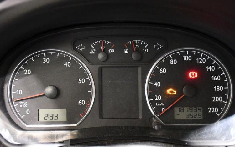 VOLKSWAGEN POLO 1.2 65CH MATCH NOIR EH-369-KY