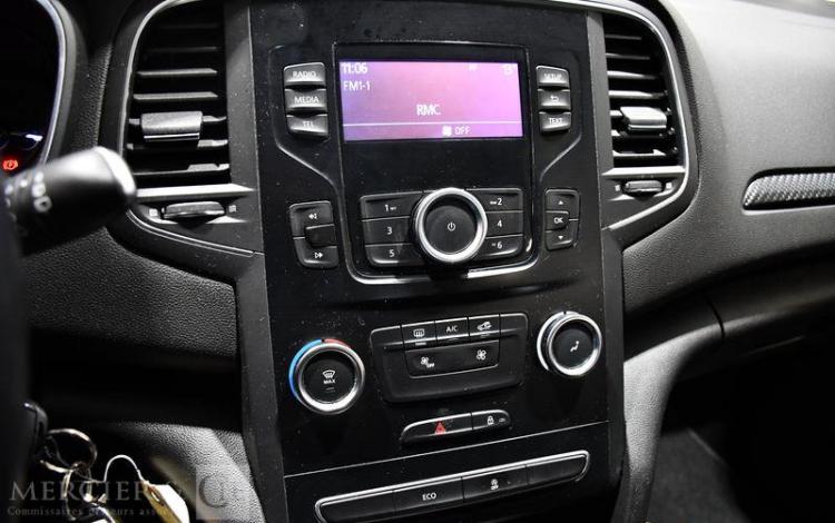 RENAULT MEGANE 1.2 TCE 100CH ENERGY LIFE BLEU EJ-717-EC