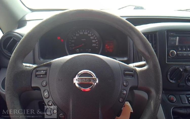 NISSAN NV200 BLANC EJ-972-MQ