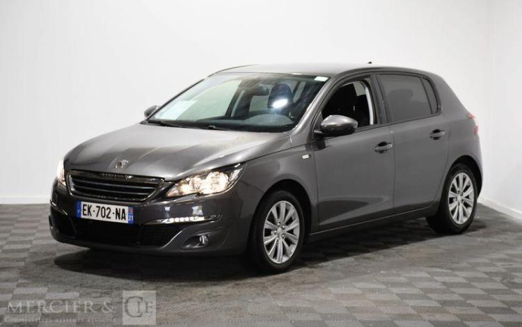 PEUGEOT 308 1,2 e-THP STYLE GRIS EK-702-NA