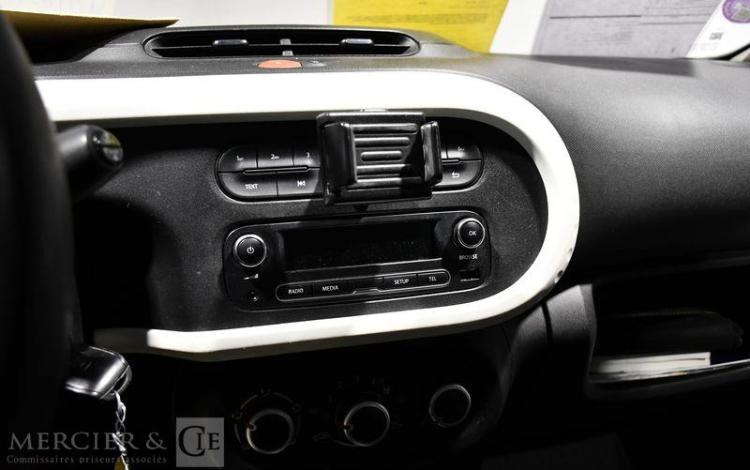RENAULT TWINGO 1.0 SCE 70CH LIMITED NOIR EN-759-WR