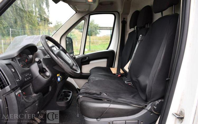 PEUGEOT BOXER NACELLE L2H2 335 PREMIUM PACK 130 BLANC EP-493-VE