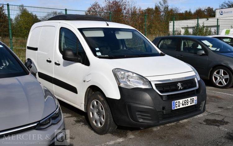 PEUGEOT PARTNER BLANC EQ-469-DR