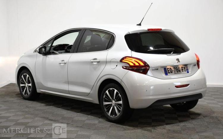 PEUGEOT 208 .2 PURETECH 110 ALLURE BLANC EQ-784-FY