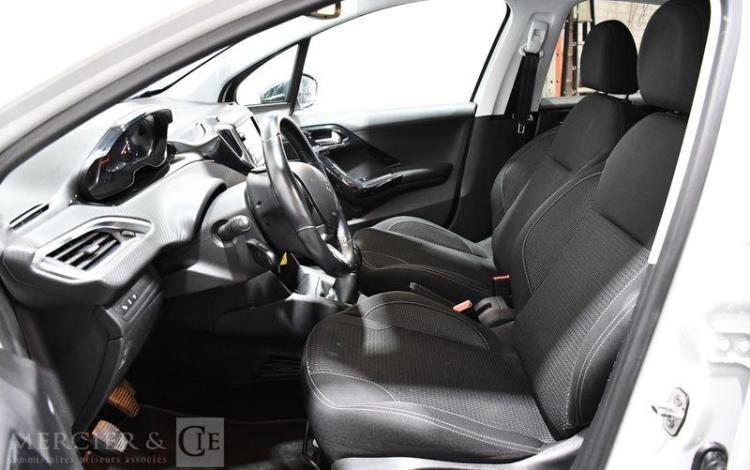 PEUGEOT 208 .2 PURETECH 110 ALLURE BLANC EQ-784-FY