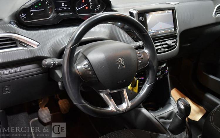 PEUGEOT 208 .2 PURETECH 110 ALLURE BLANC EQ-784-FY