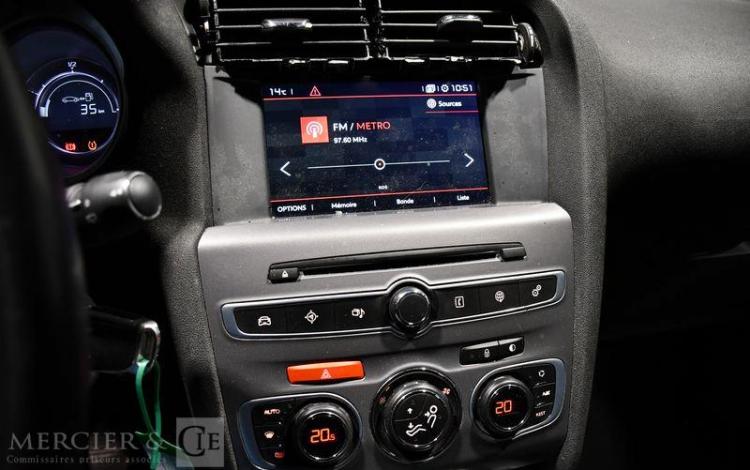 CITROEN C4 1,2 PURETECH 130 MILLENIUM CHAMPAGNE ET-101-VF