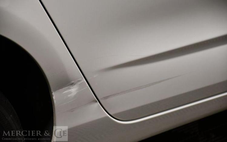 CITROEN C4 1.2 PURETECH 130 MILLENIUM BLANC ET-750-VN