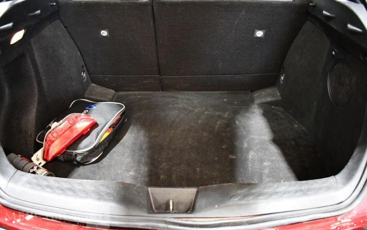 TOYOTA C-HR ROUGE ET-999-KR