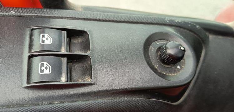 IVECO 35C12 BENNE SIMPLE CABINE COFFRE  EV-958-JS