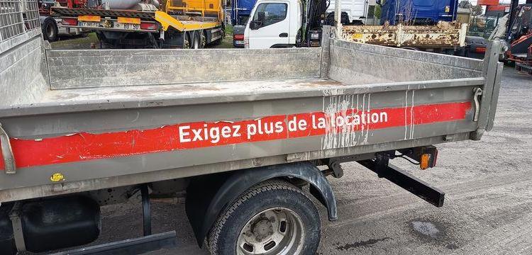 IVECO 35C12 BENNE SIMPLE CABINE COFFRE  EV-958-JS