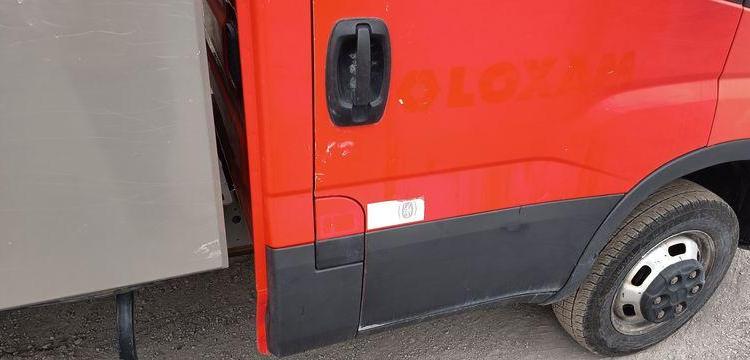 IVECO 35C12 BENNE SIMPLE CABINE COFFRE  EV-958-JS
