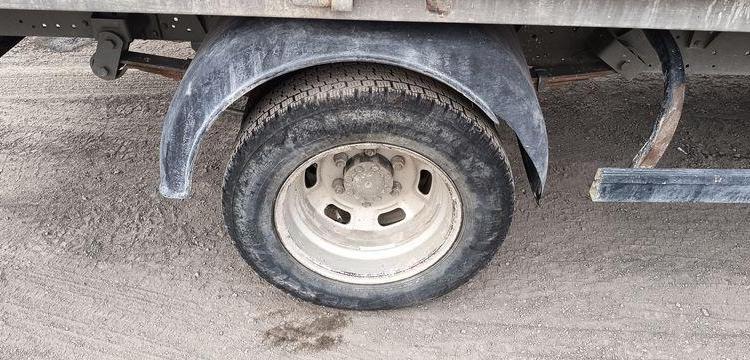 IVECO 35C12 BENNE SIMPLE CABINE COFFRE  EV-958-JS